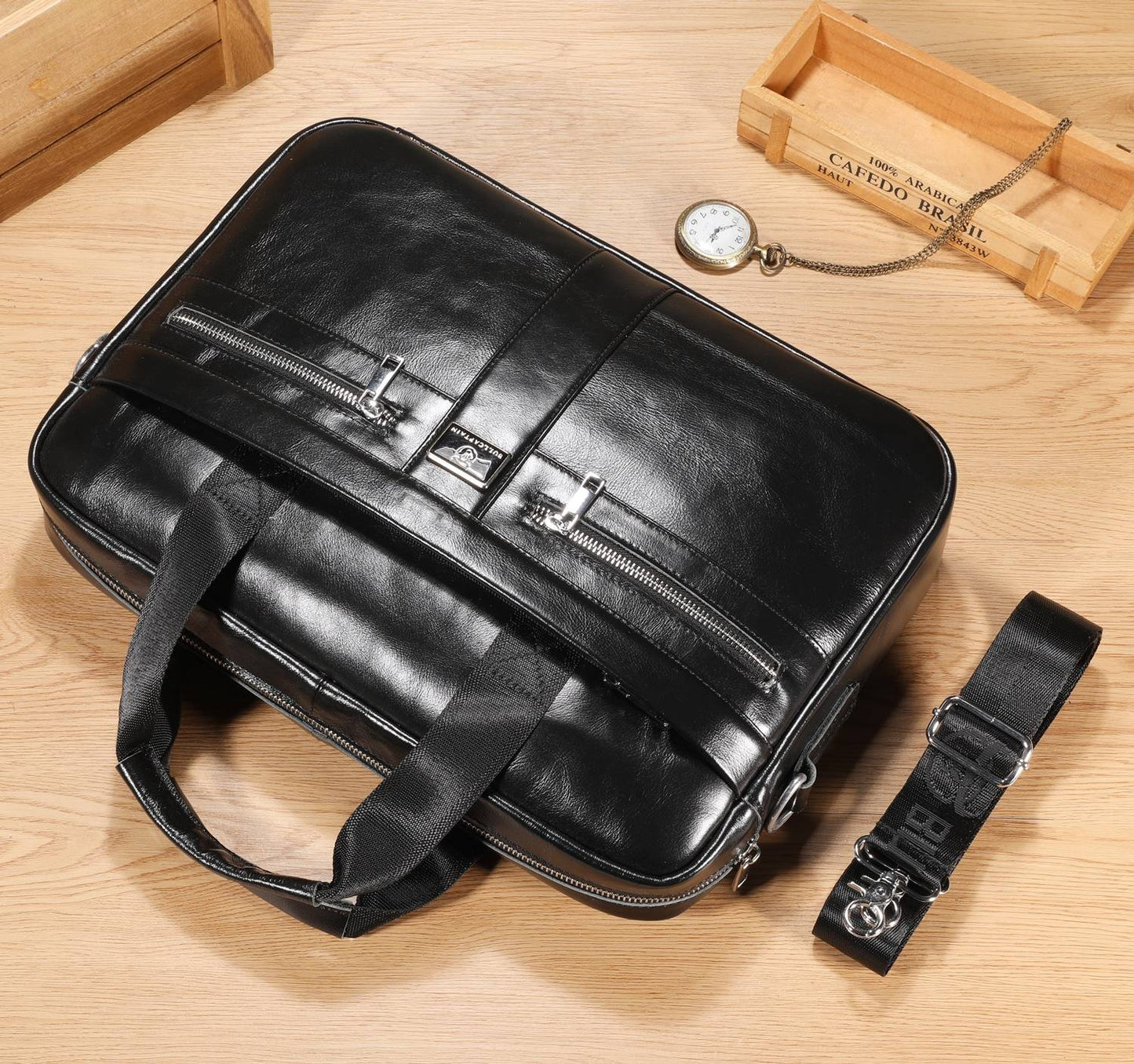 BULLCAPTAIN leather briefcase